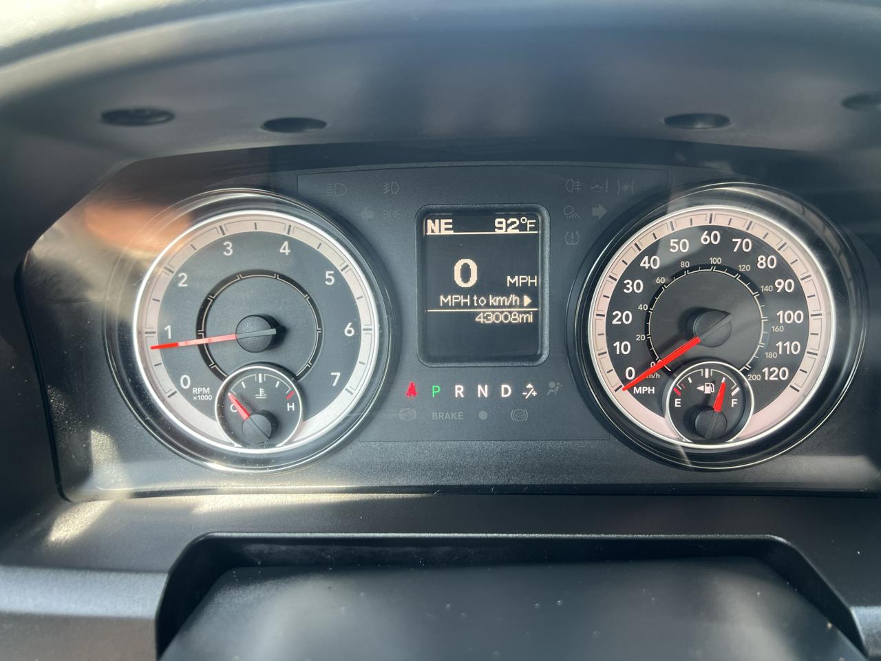 RAM 1500 Tradesman 4x2 Reg Cab 8' Box 2018