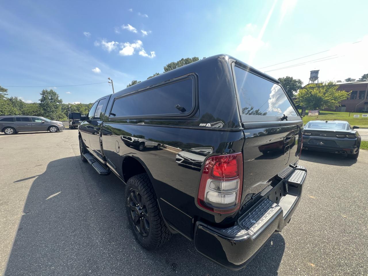 RAM 2500 Lone Star 4x4 Crew Cab 8' Box 2022