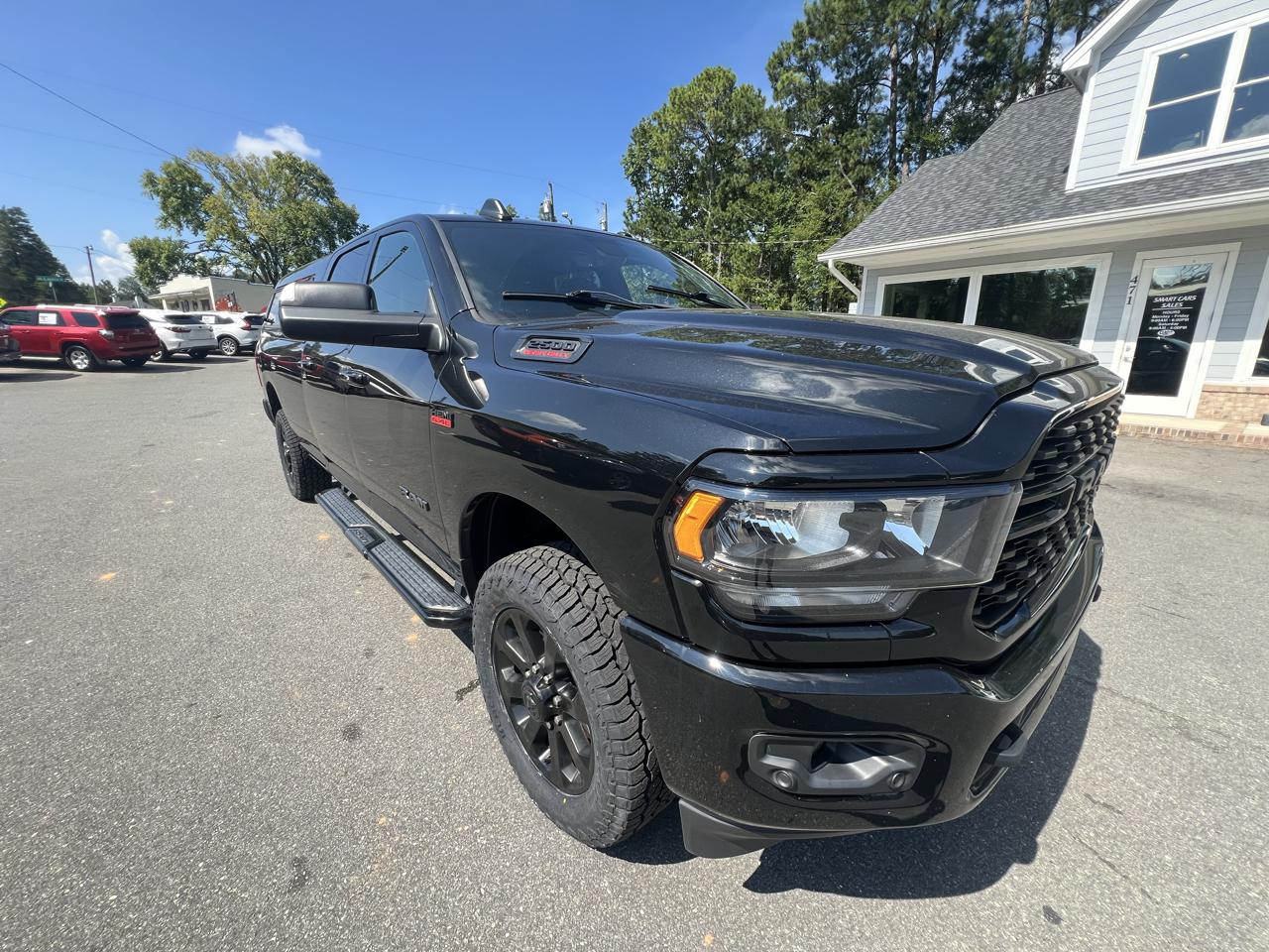 RAM 2500 Lone Star 4x4 Crew Cab 8' Box 2022