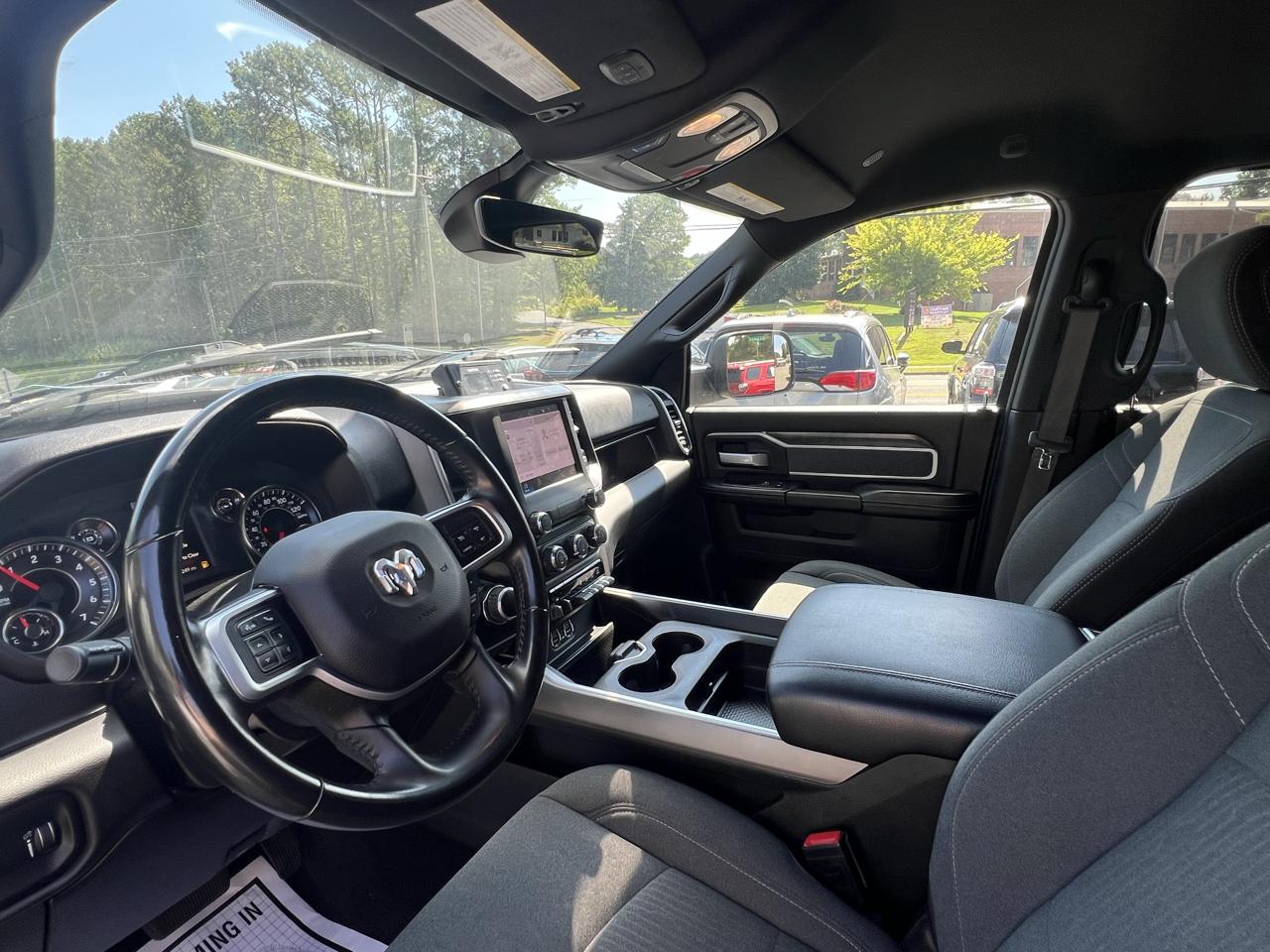 RAM 2500 Lone Star 4x4 Crew Cab 8' Box 2022