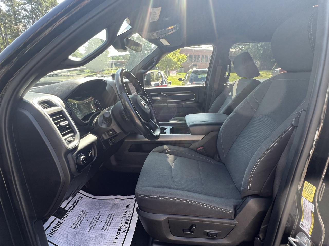 RAM 2500 Lone Star 4x4 Crew Cab 8' Box 2022