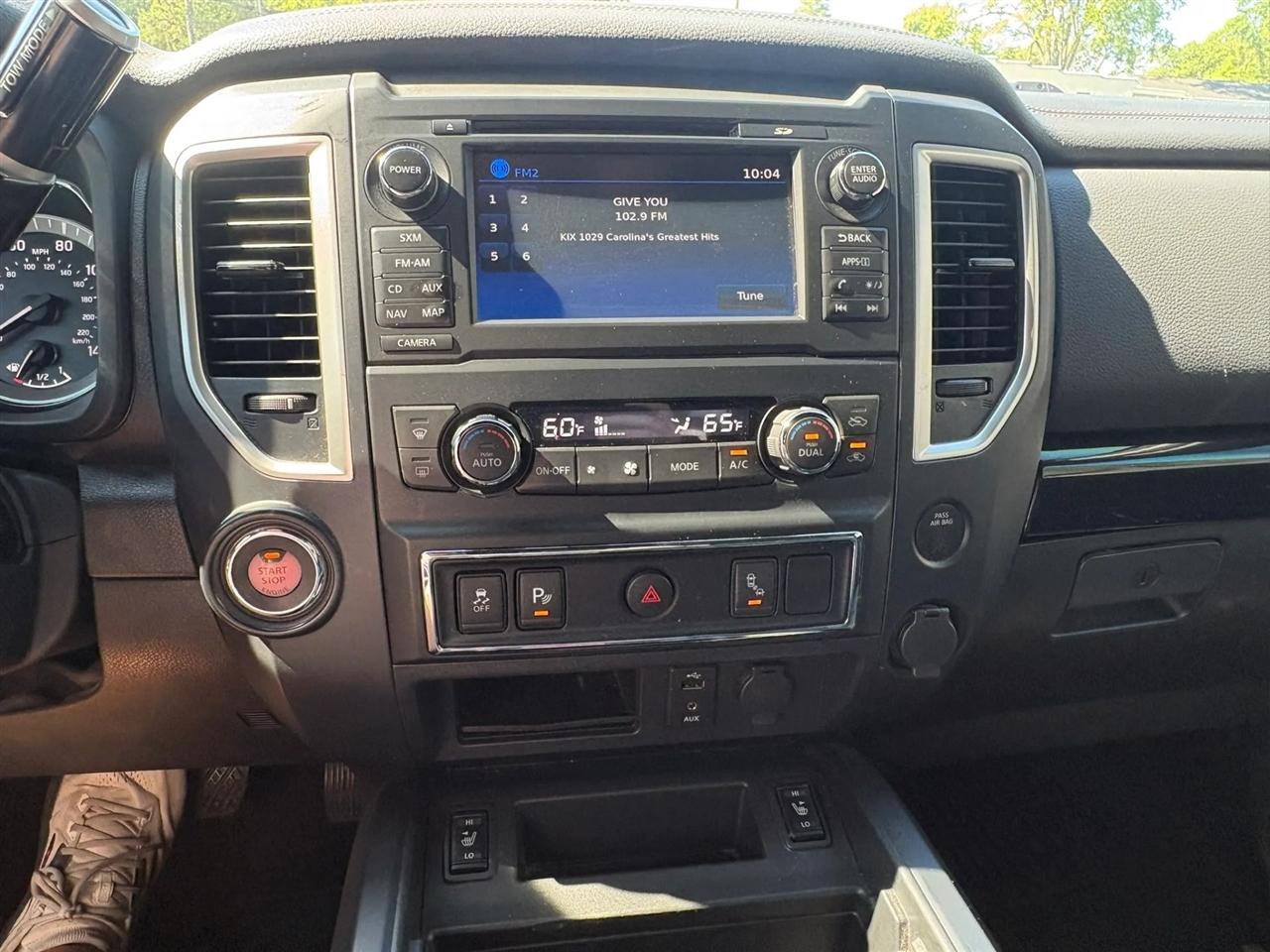 Nissan Titan 4x2 Crew Cab SL 2018