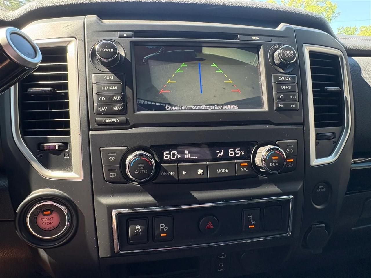 Nissan Titan 4x2 Crew Cab SL 2018