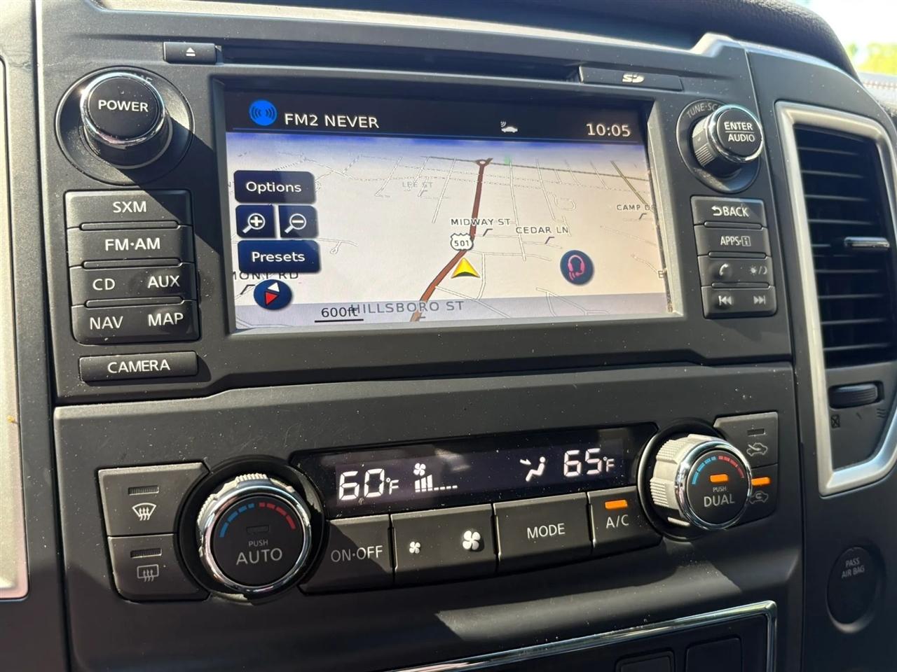 Nissan Titan 4x2 Crew Cab SL 2018