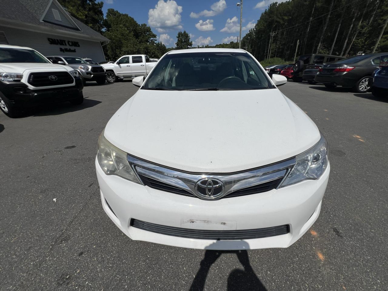 Toyota Camry 4dr Sdn I4 Auto LE (Natl) 2013