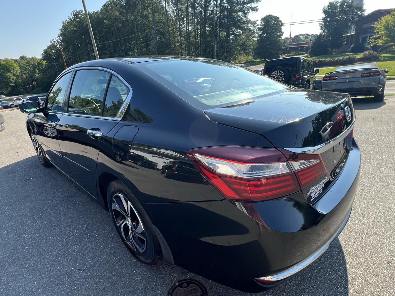 Honda Accord Sedan LX CVT 2017