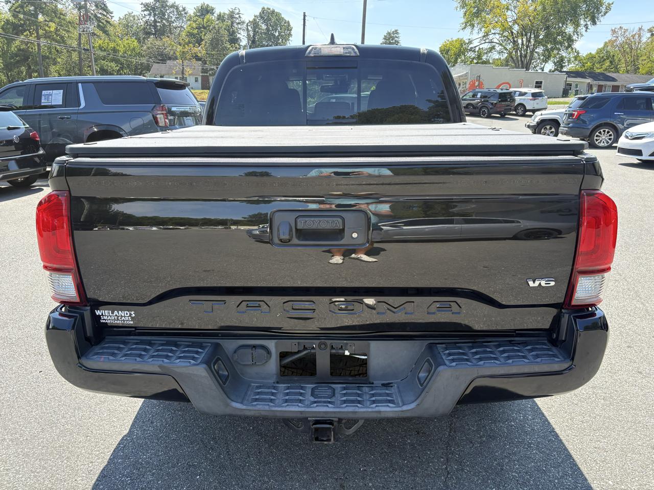 Toyota Tacoma TRD Off Road Double Cab 5' Bed V6 4x4 AT (Natl) 2018