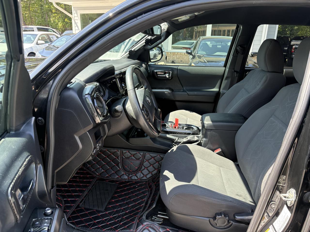 Toyota Tacoma TRD Off Road Double Cab 5' Bed V6 4x4 AT (Natl) 2018