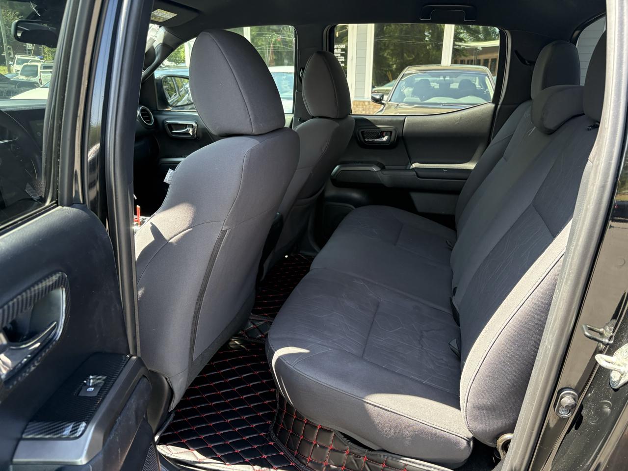 Toyota Tacoma TRD Off Road Double Cab 5' Bed V6 4x4 AT (Natl) 2018