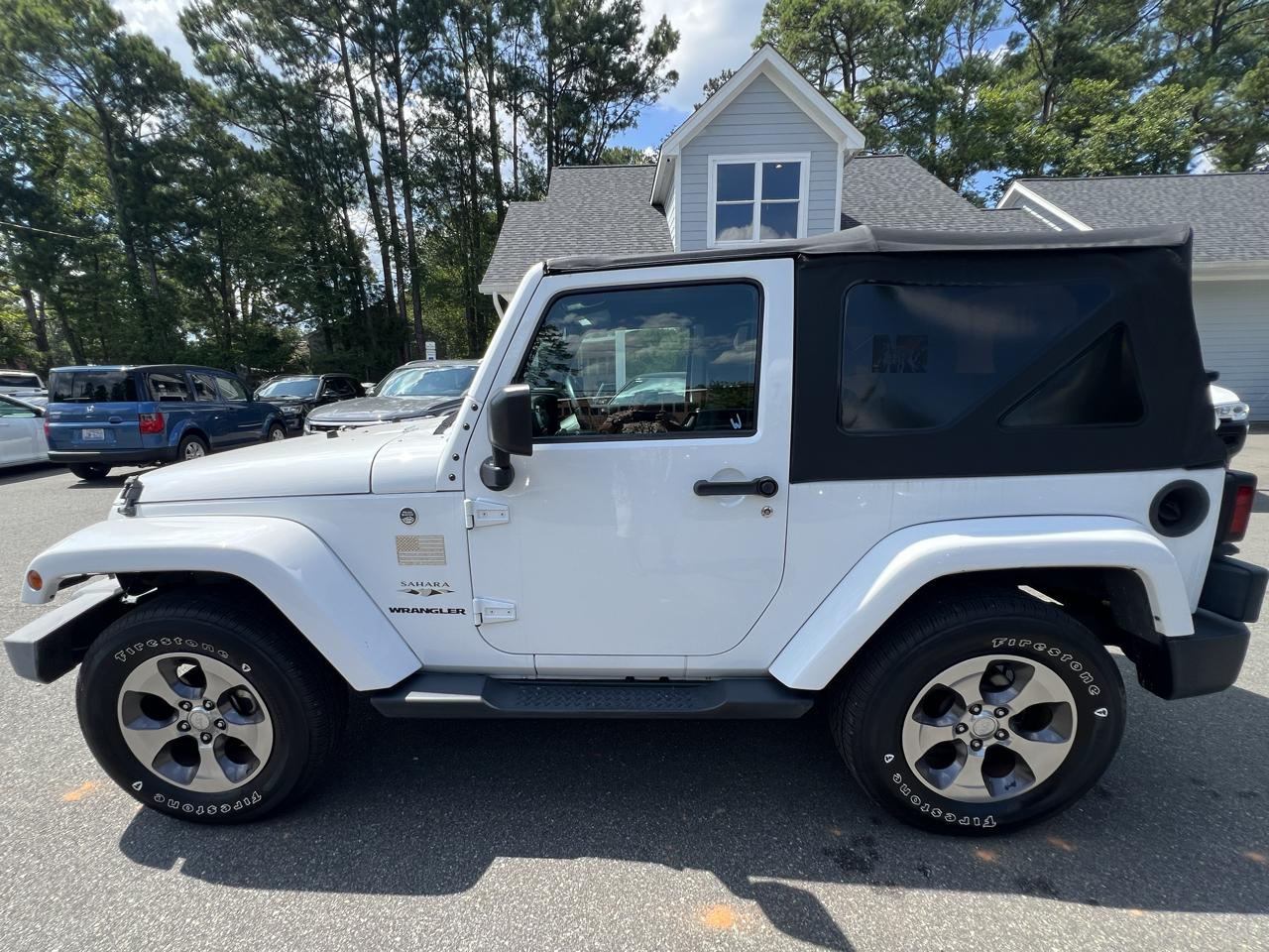 Jeep Wrangler 4WD 2dr Sahara 2016