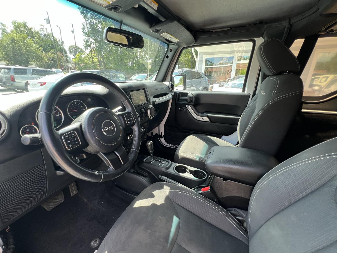 Jeep Wrangler 4WD 2dr Sahara 2016