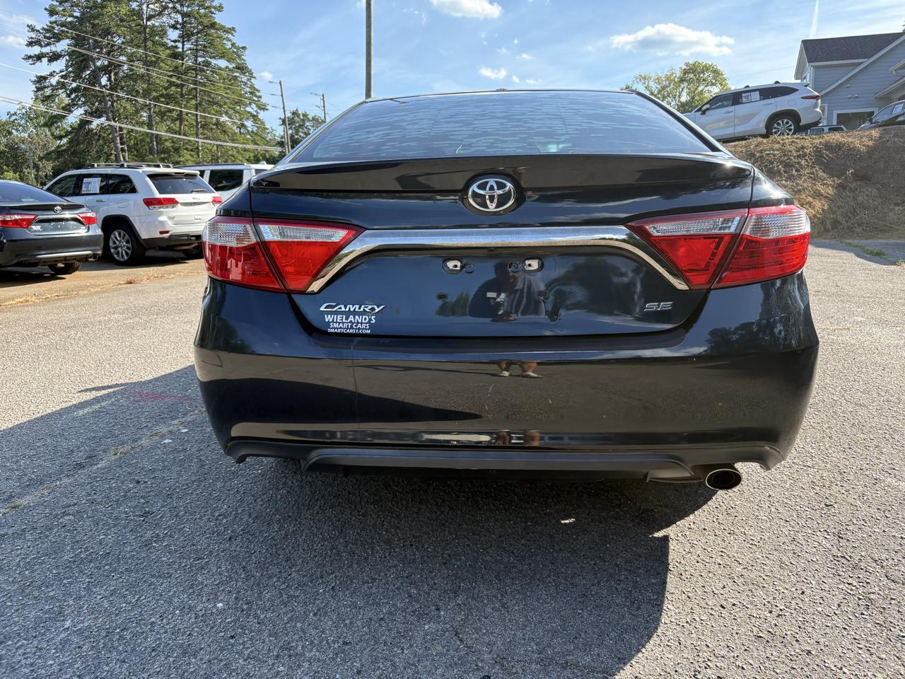 Toyota Camry 4dr Sdn I4 Auto SE w/Special Edition Pkg (Natl) 2016