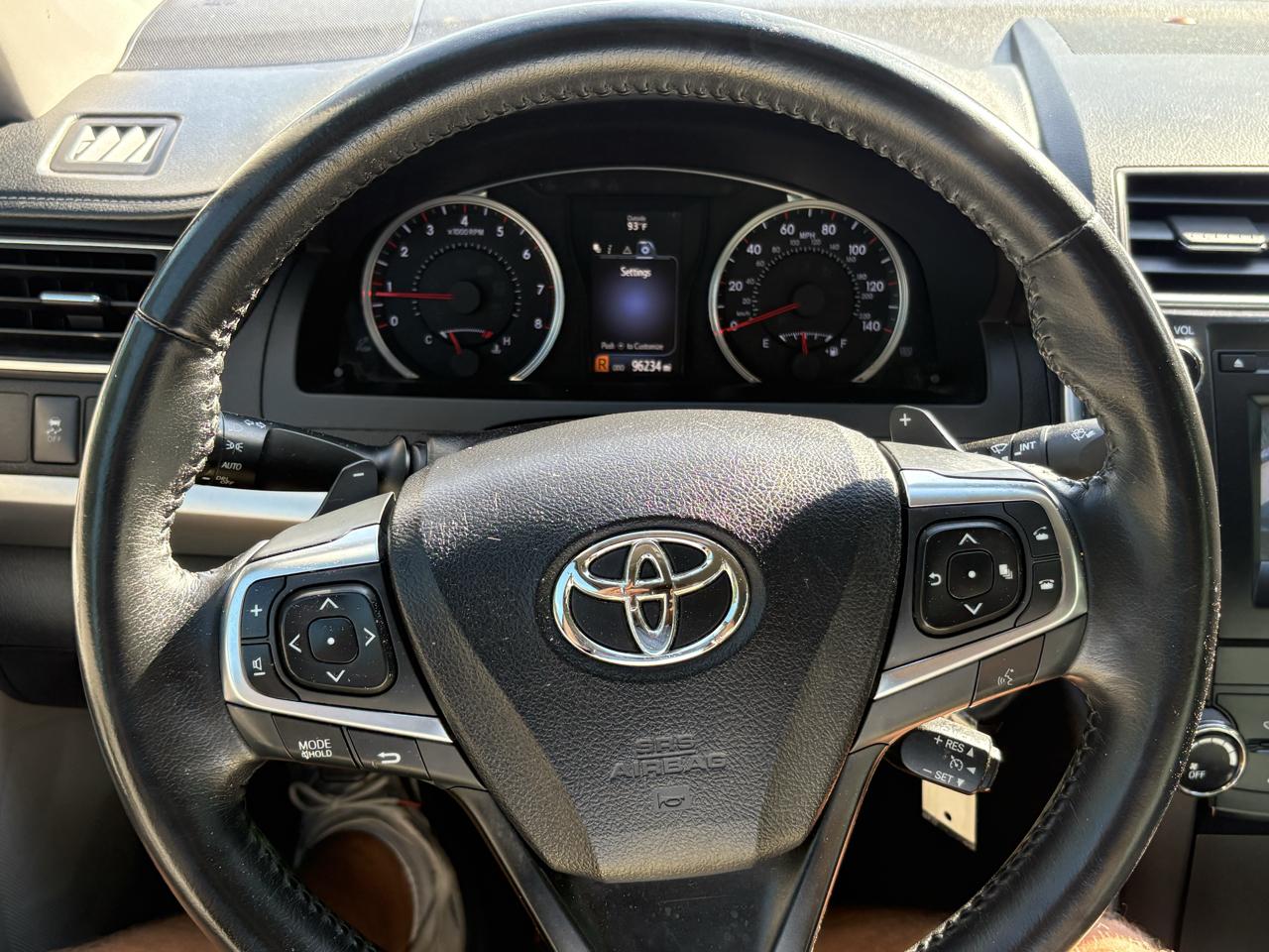 Toyota Camry 4dr Sdn I4 Auto SE w/Special Edition Pkg (Natl) 2016