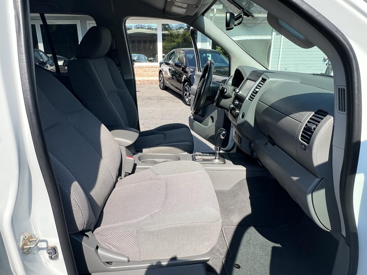 Nissan Frontier Crew Cab 4x2 SV Auto 2019