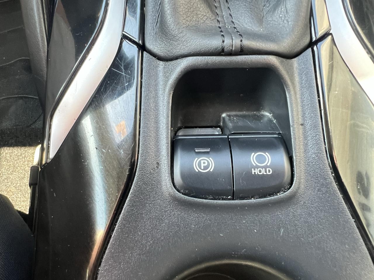 Toyota Corolla LE CVT (Natl) 2022