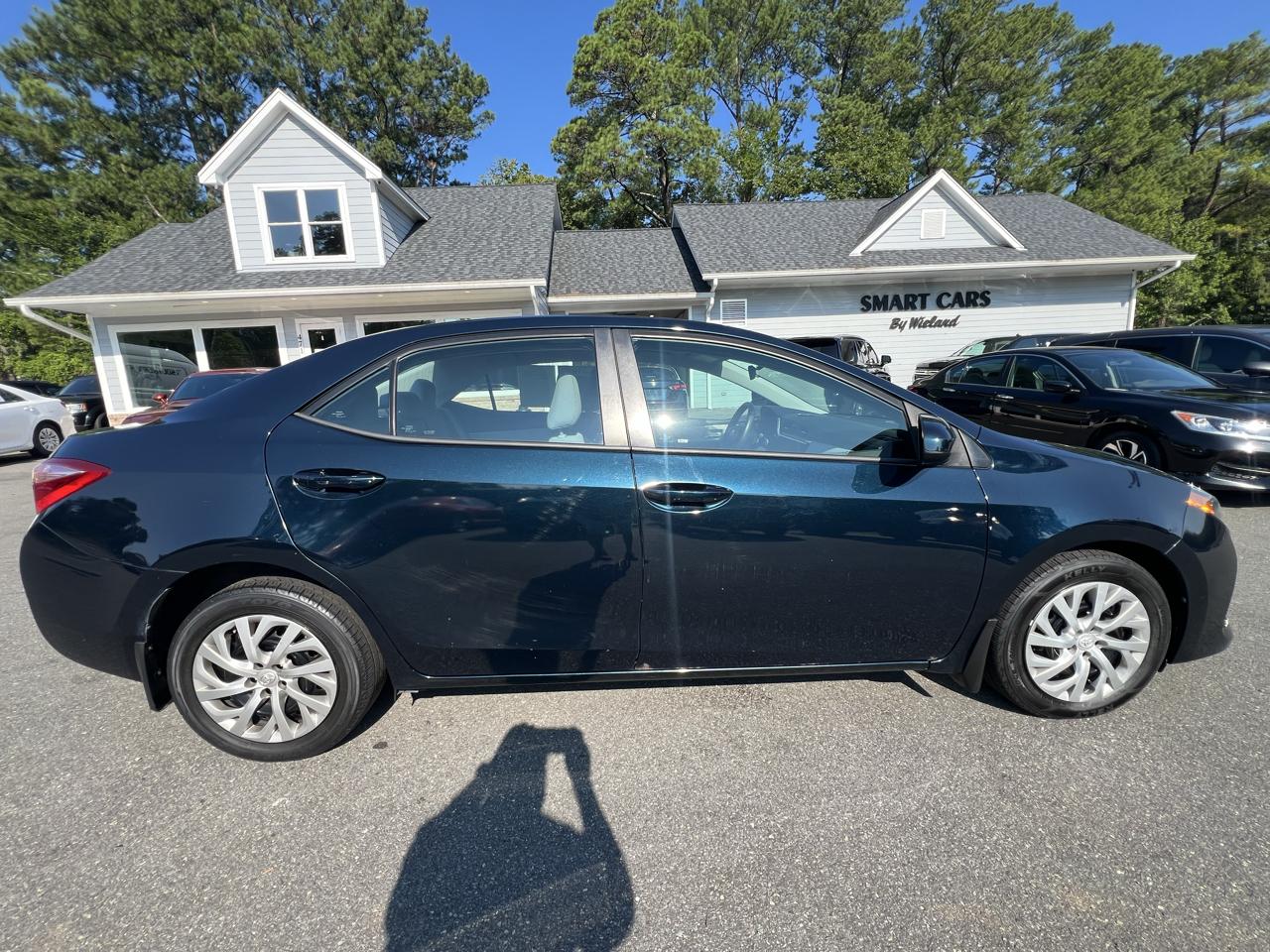 Toyota Corolla LE CVT (Natl) 2018