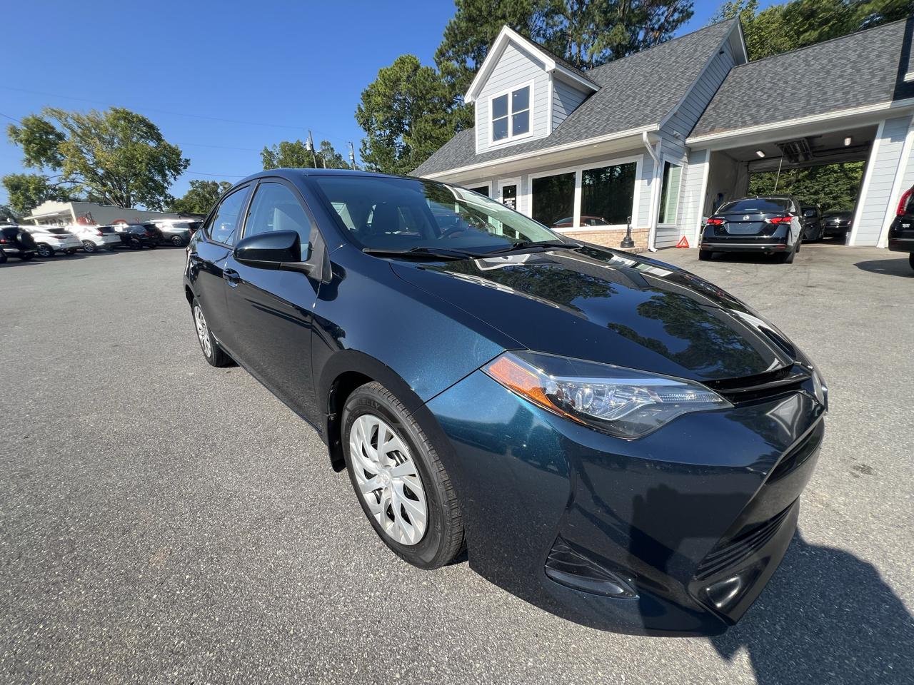 Toyota Corolla LE CVT (Natl) 2018