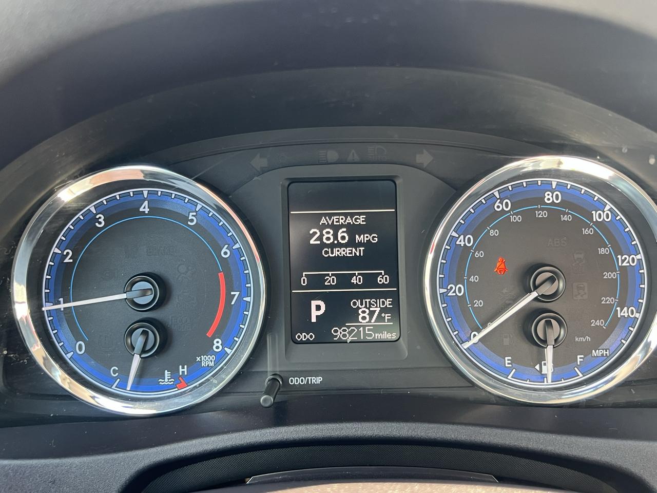 Toyota Corolla LE CVT (Natl) 2018