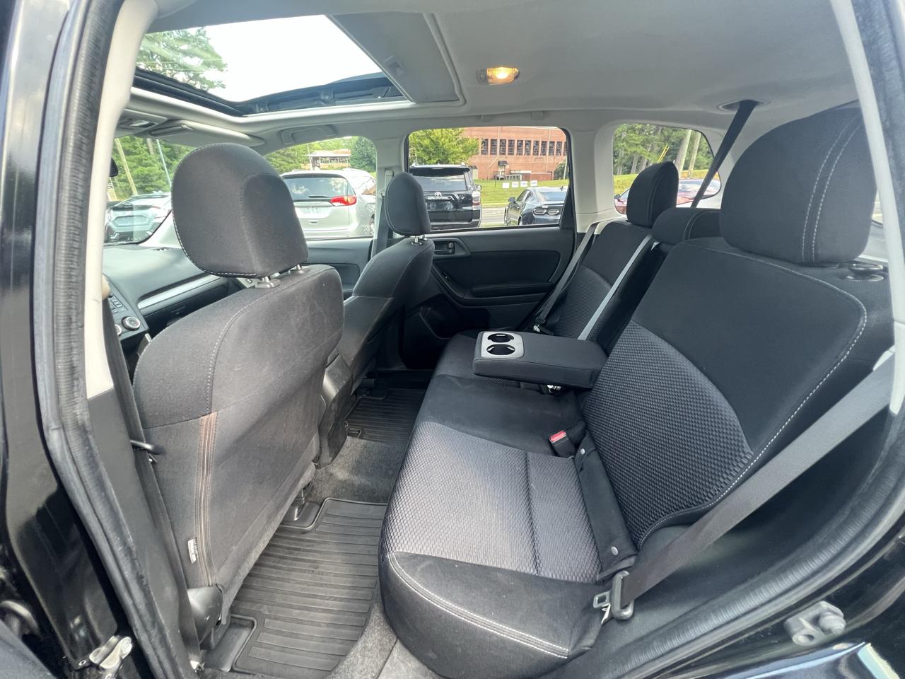 Subaru Forester 4dr Auto 2.5i Premium PZEV 2014