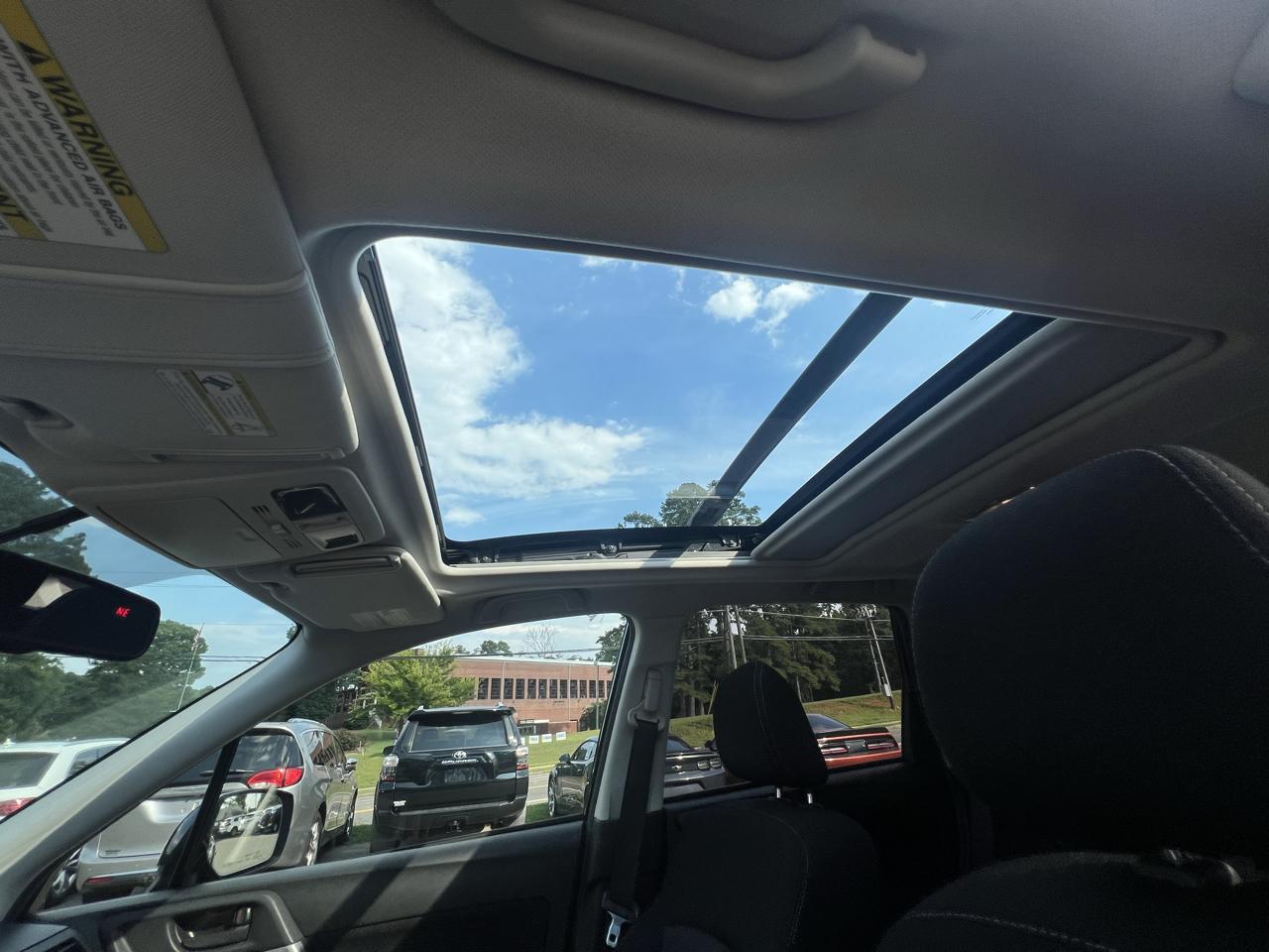Subaru Forester 4dr Auto 2.5i Premium PZEV 2014