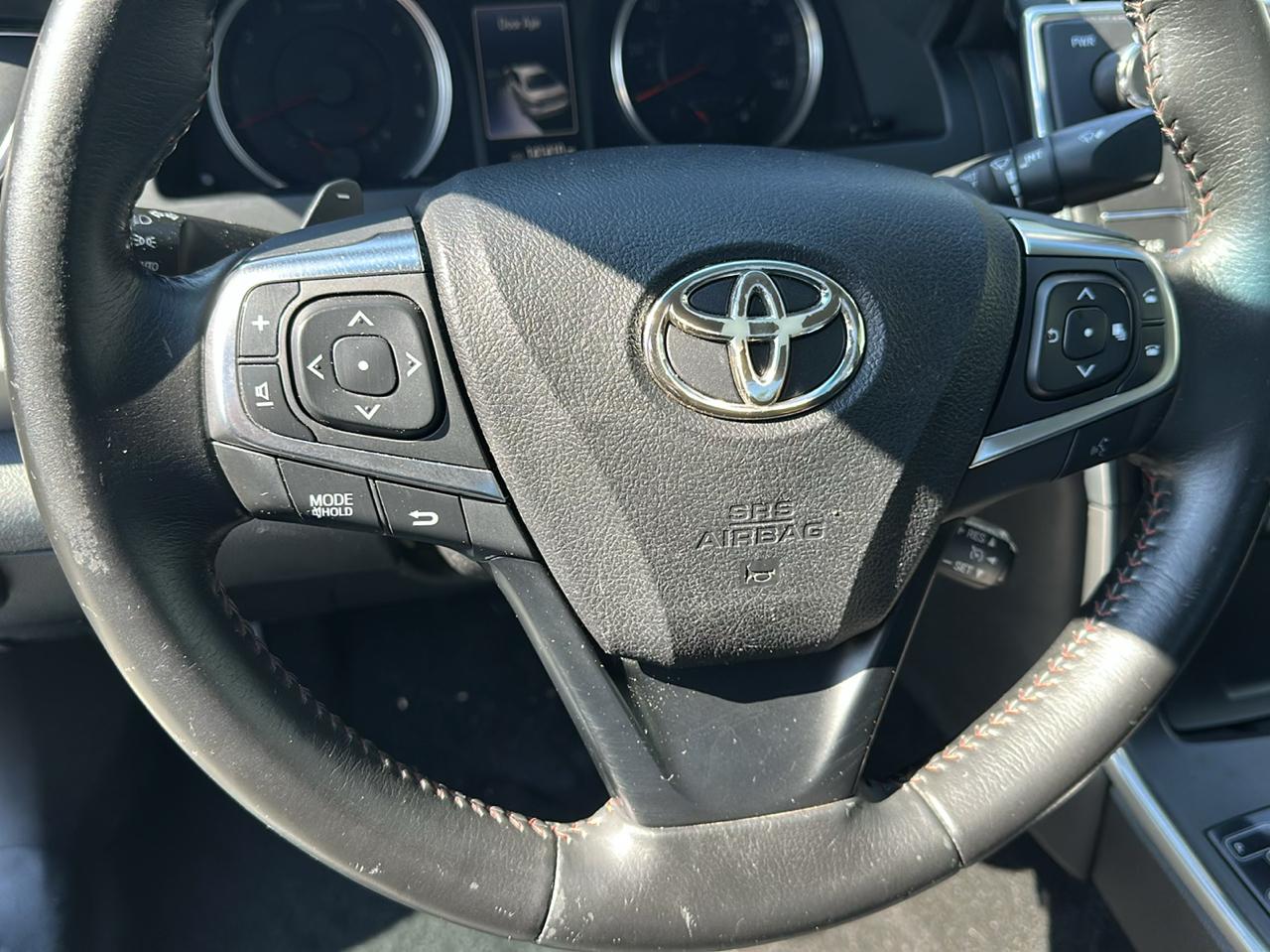 Toyota Camry 4dr Sdn I4 Auto XLE (Natl) 2015