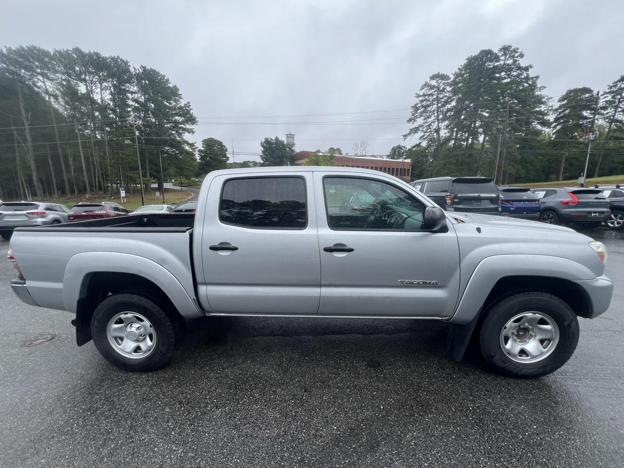 Toyota Tacoma 2WD Double Cab V6 AT PreRunner (Natl) 2013