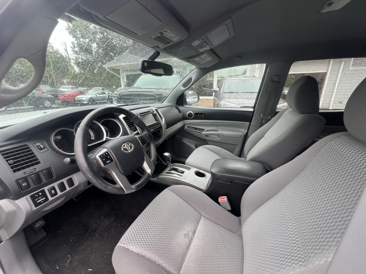 Toyota Tacoma 2WD Double Cab V6 AT PreRunner (Natl) 2013
