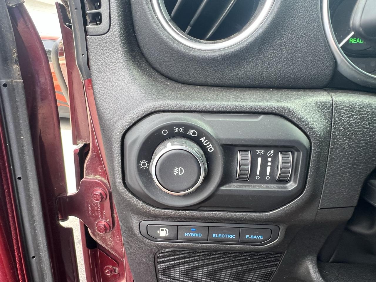 Jeep Wrangler 4xe Unlimited Sahara 4x4 2022