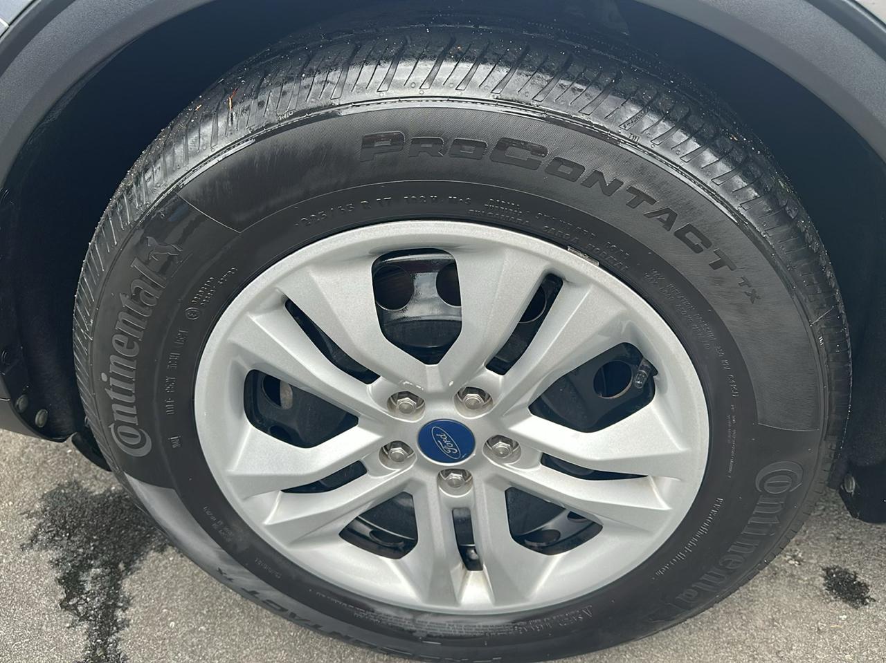 Ford Escape S FWD 2021