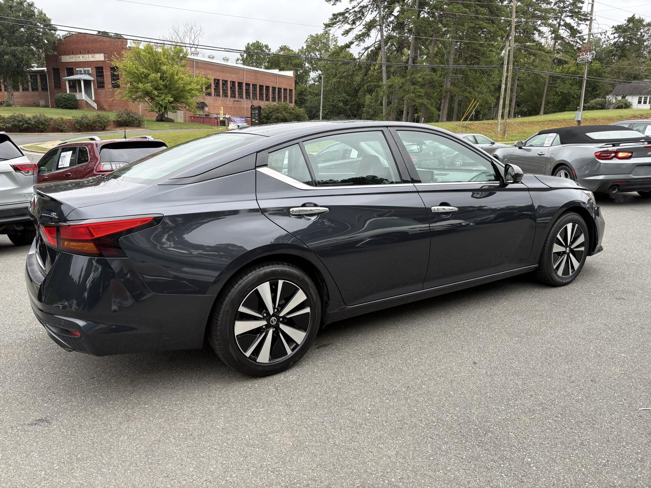 Nissan Altima 2.5 SL Sedan 2020