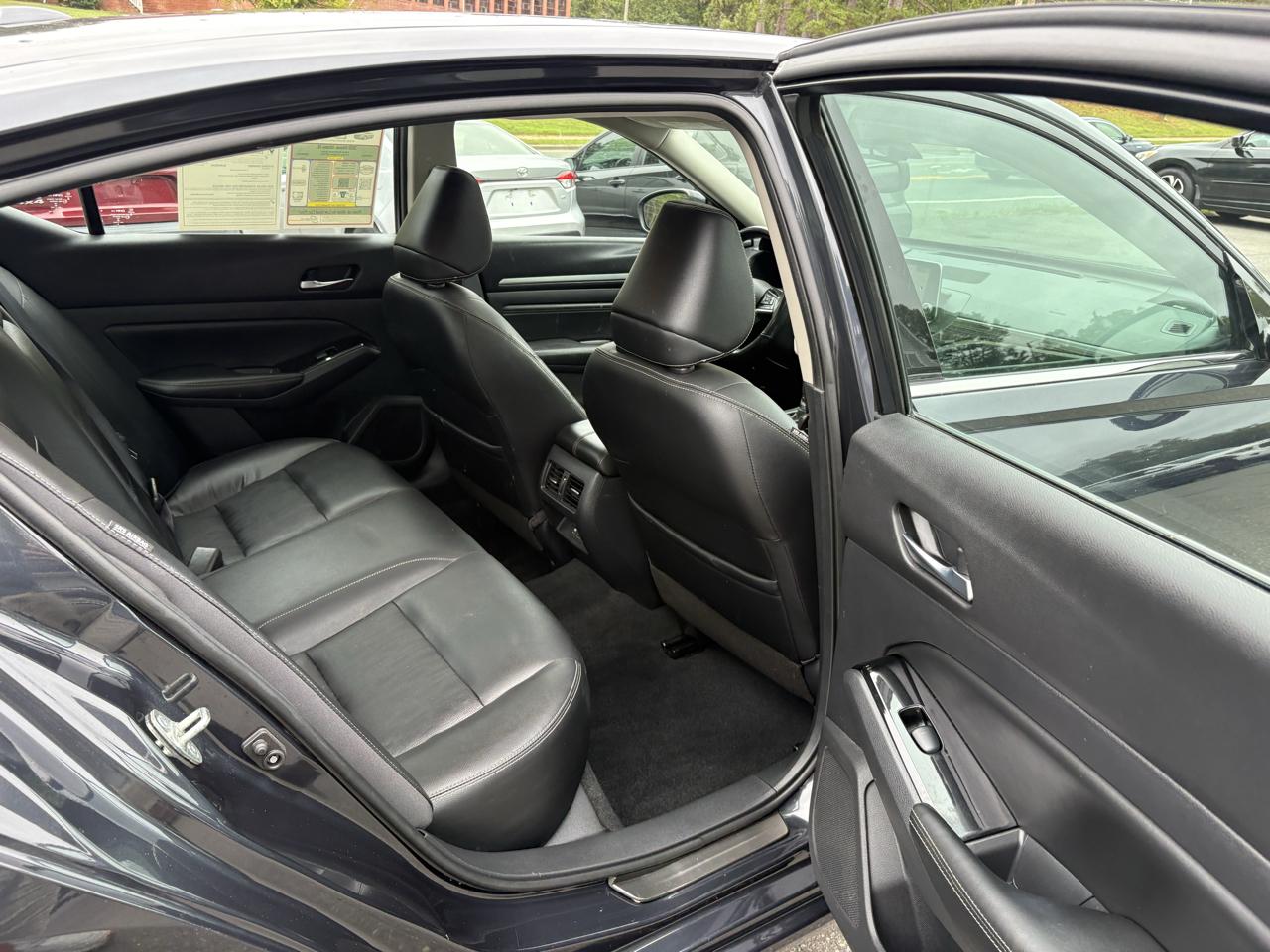 Nissan Altima 2.5 SL Sedan 2020