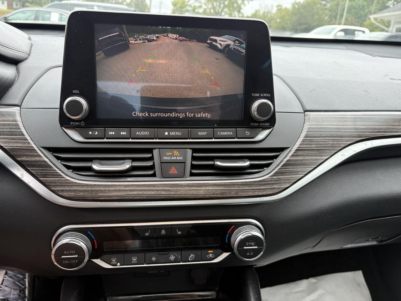 Nissan Altima 2.5 SL Sedan 2020