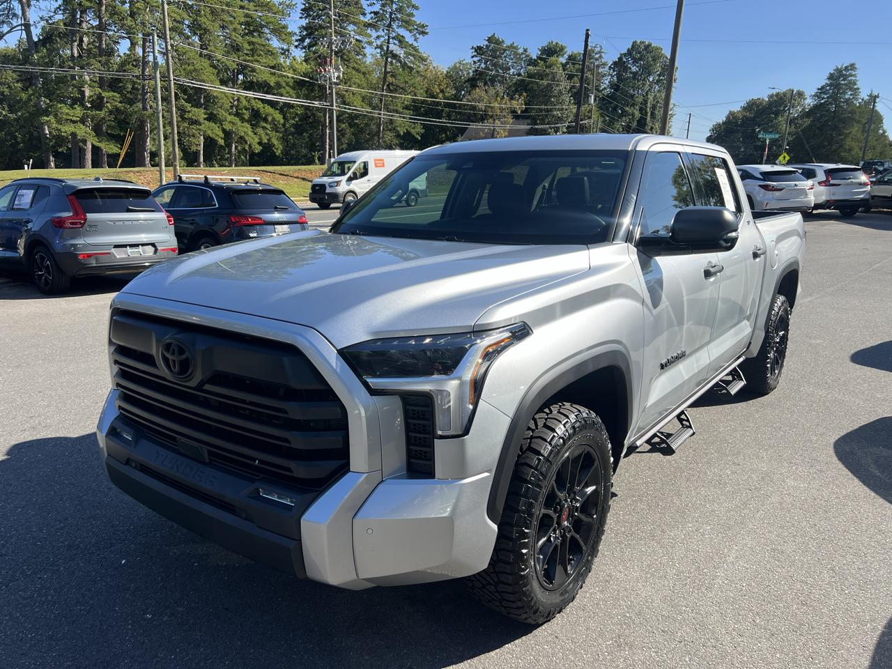 Toyota Tundra 4WD SR5 CrewMax 5.5' Bed (Natl) 2023