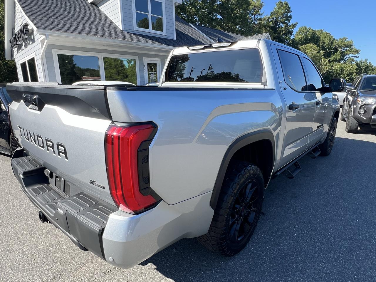 Toyota Tundra 4WD SR5 CrewMax 5.5' Bed (Natl) 2023