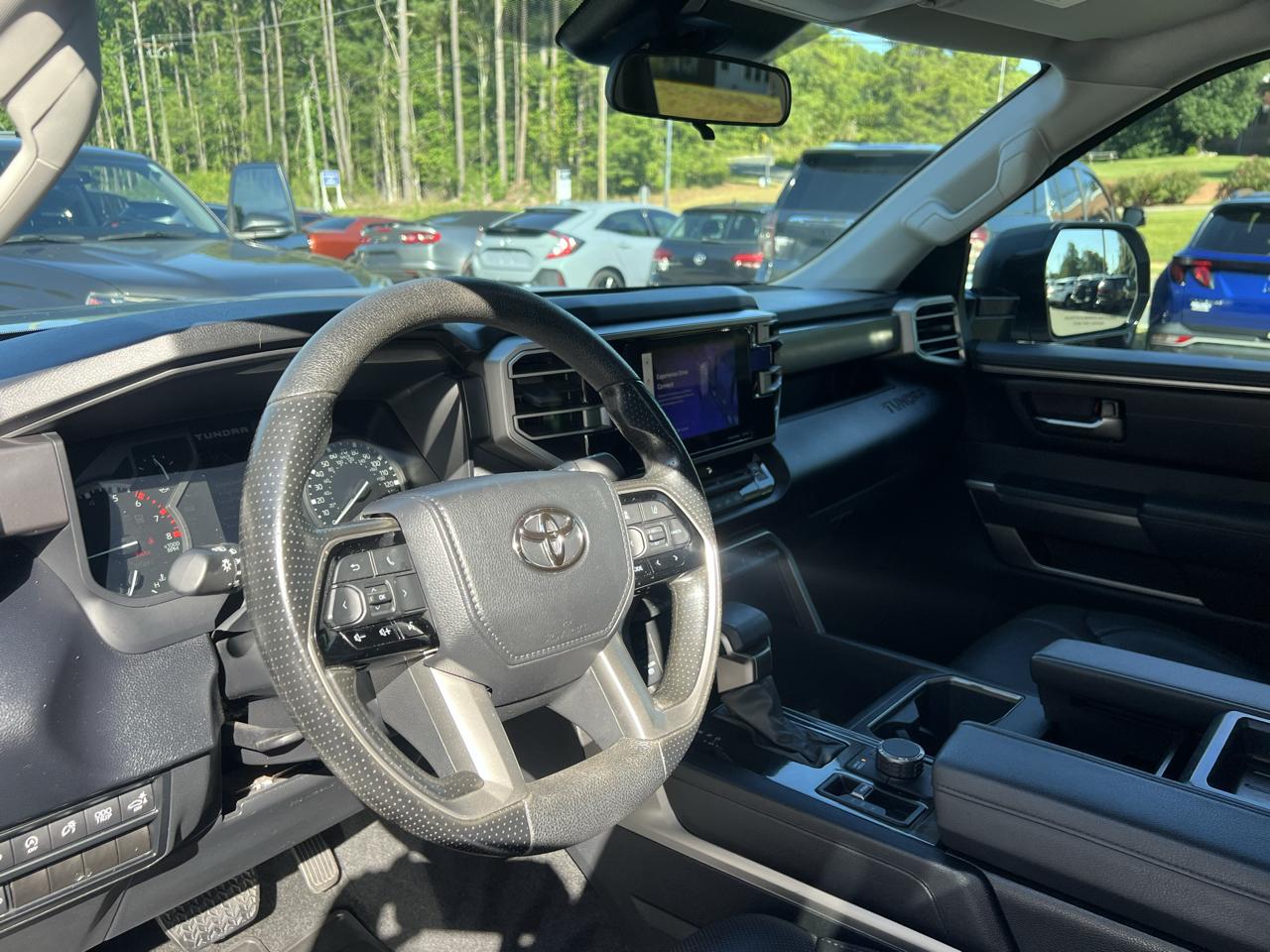 Toyota Tundra 4WD SR5 CrewMax 5.5' Bed (Natl) 2023