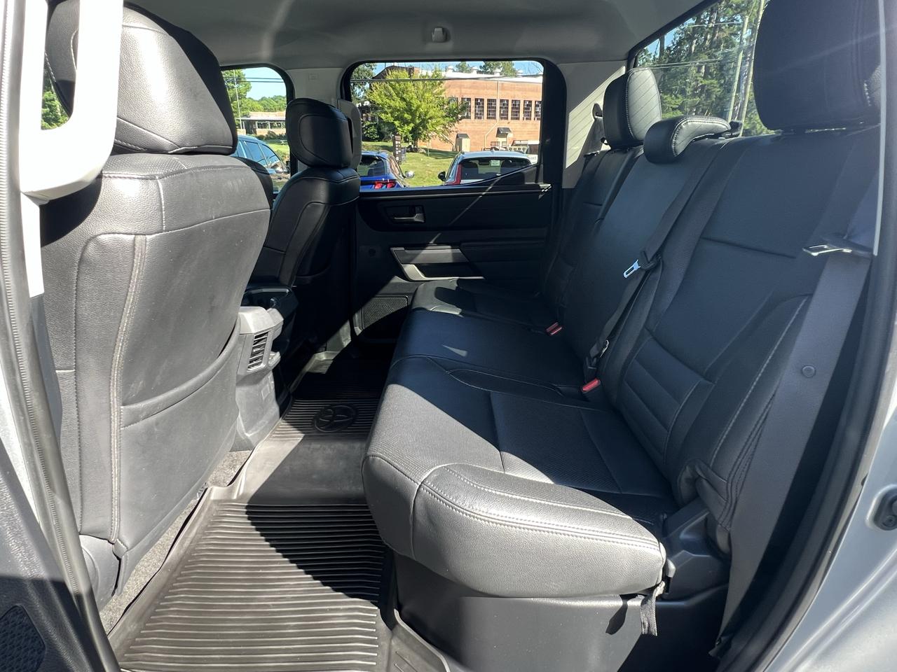 Toyota Tundra 4WD SR5 CrewMax 5.5' Bed (Natl) 2023
