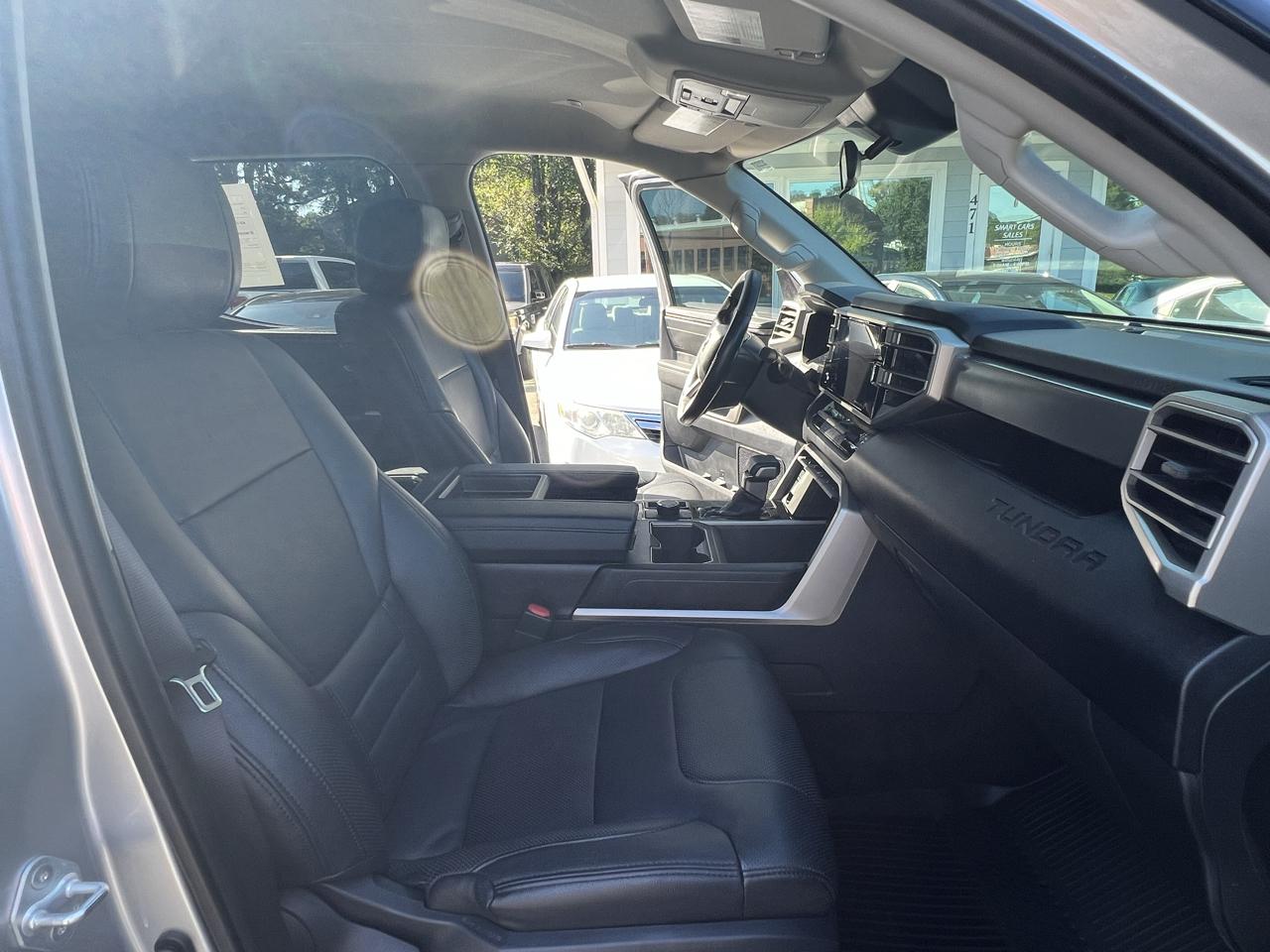 Toyota Tundra 4WD SR5 CrewMax 5.5' Bed (Natl) 2023