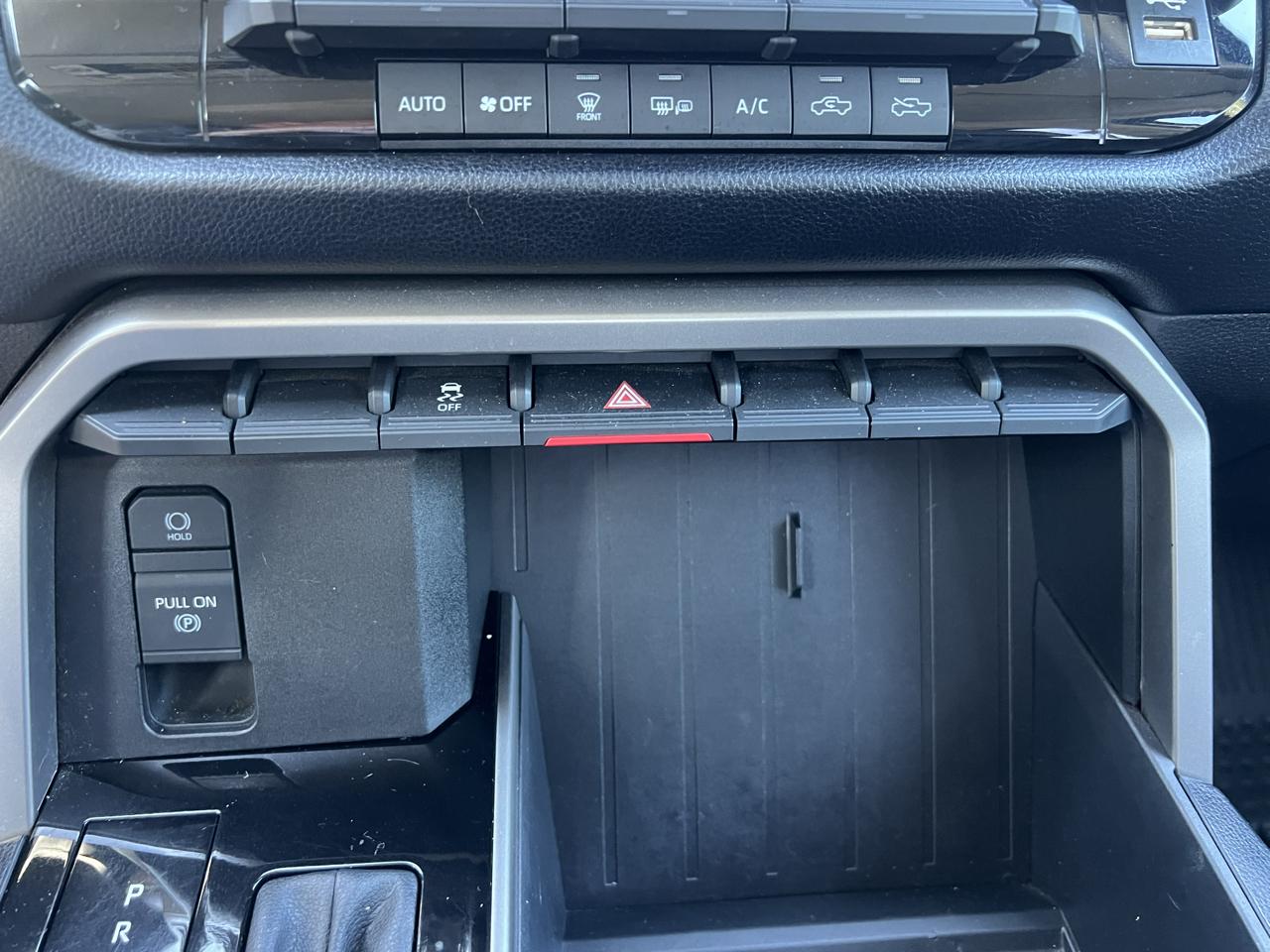 Toyota Tundra 4WD SR5 CrewMax 5.5' Bed (Natl) 2023