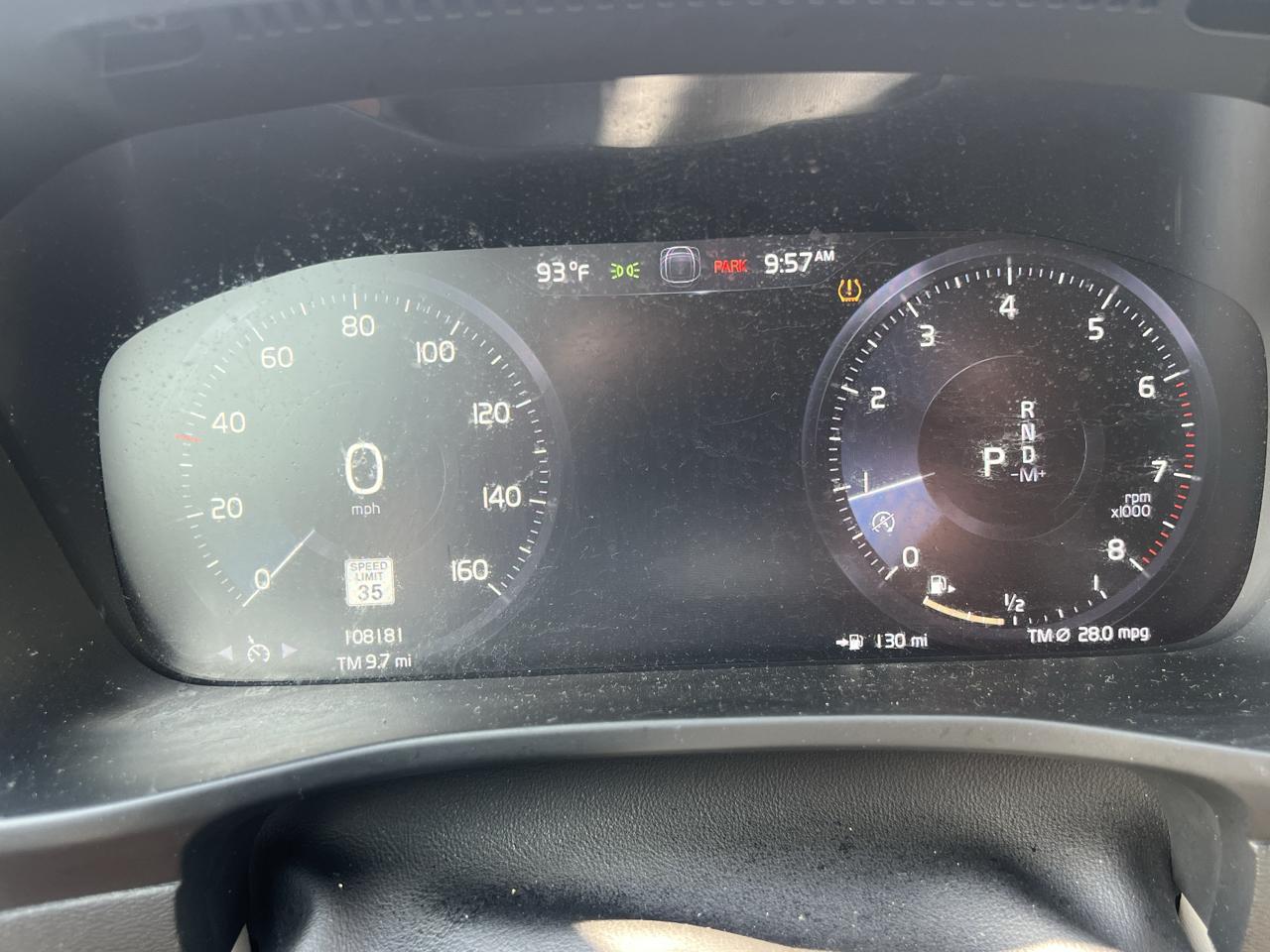 Volvo XC40 T4 FWD Momentum 2021