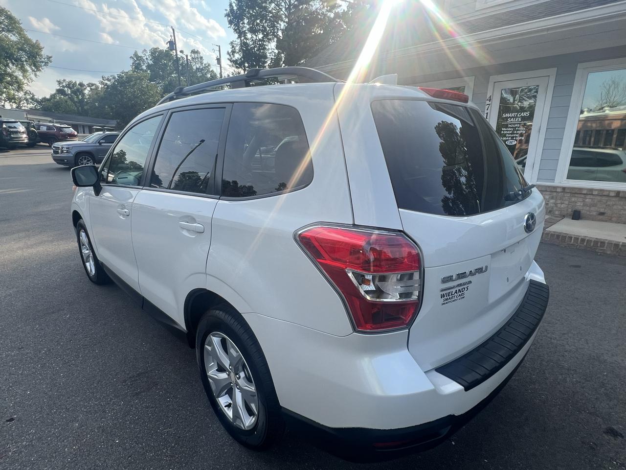 Subaru Forester 4dr CVT 2.5i Premium PZEV 2016