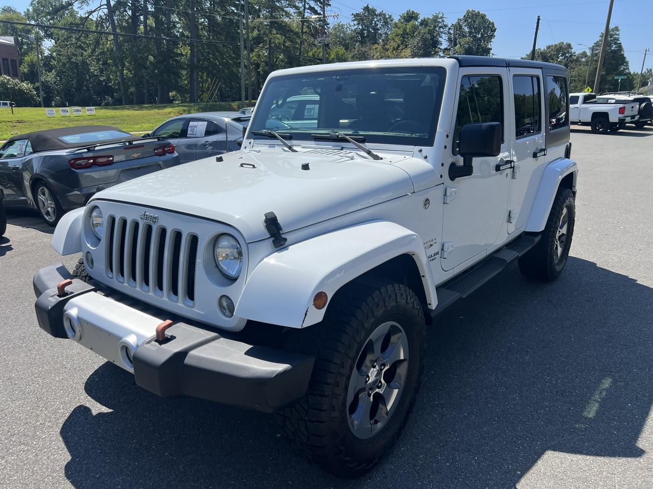 Jeep Wrangler Unlimited 4WD 4dr Sahara 2016