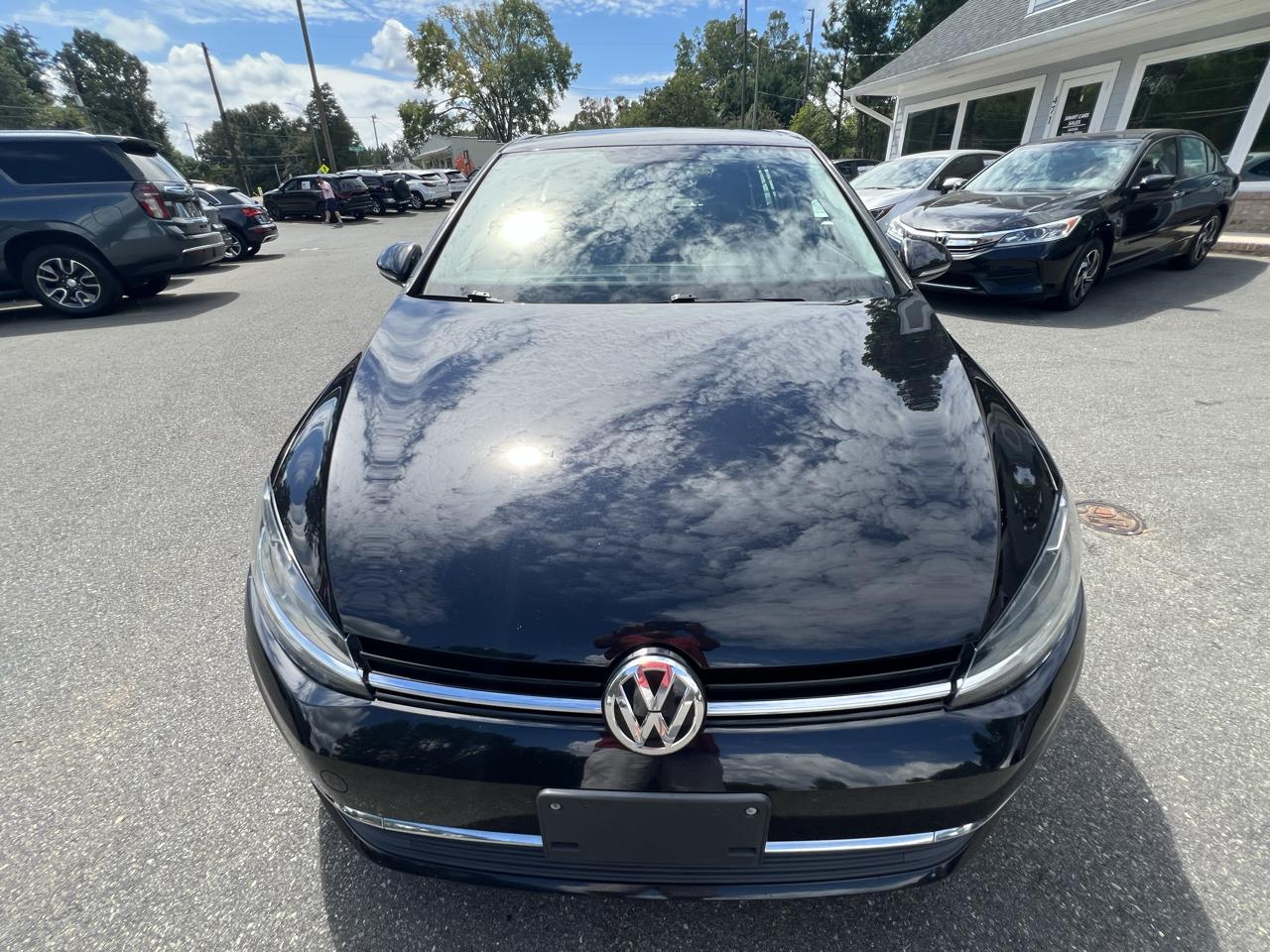 Volkswagen Golf 1.4T TSI Auto 2021