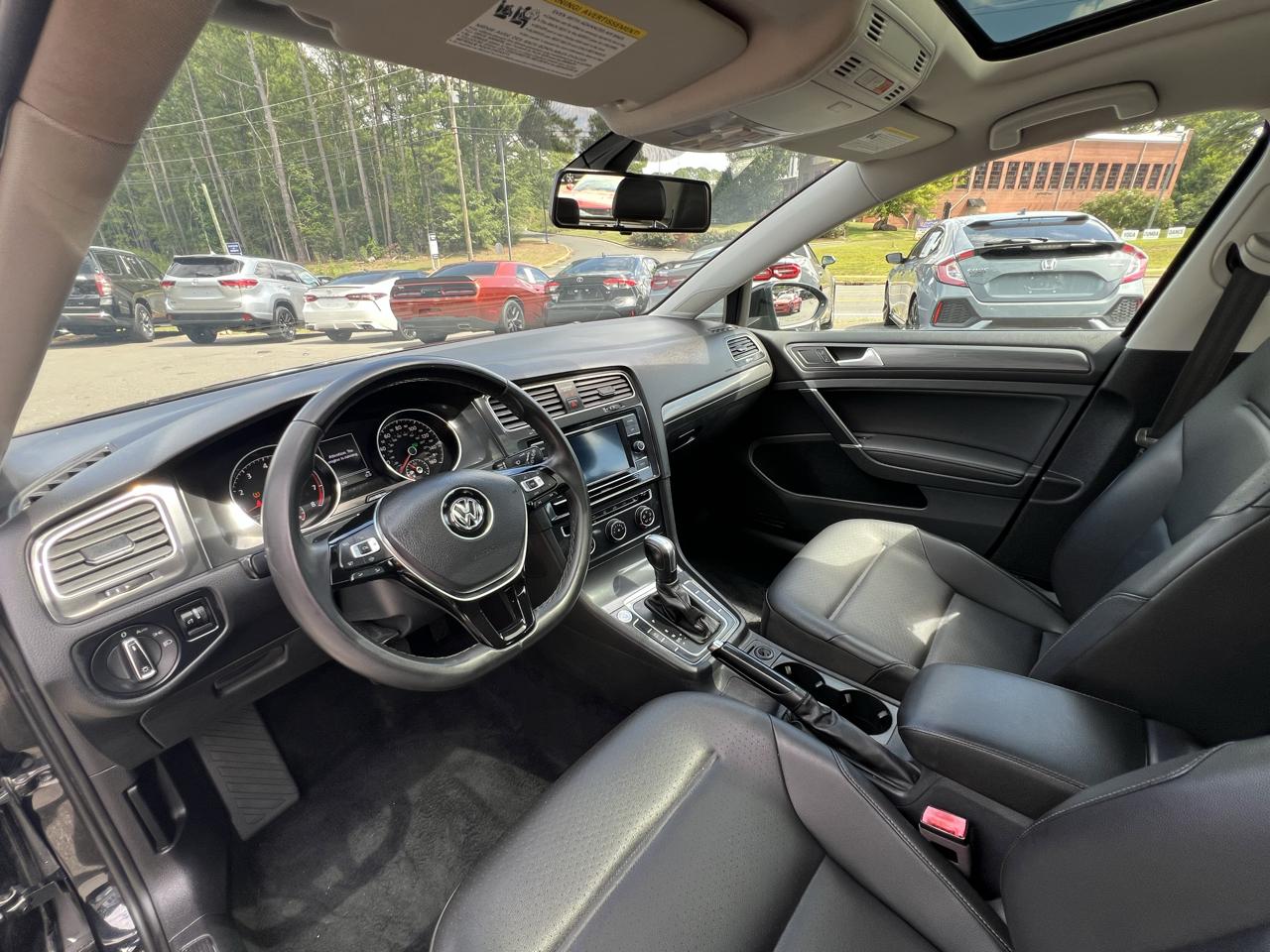 Volkswagen Golf 1.4T TSI Auto 2021