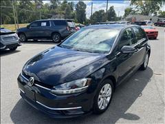 2021 Volkswagen Golf 