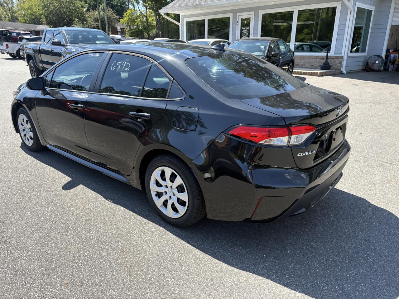 Toyota Corolla LE CVT (Natl) 2022