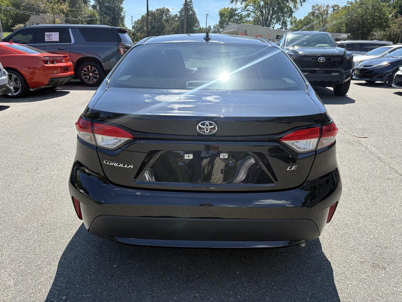 Toyota Corolla LE CVT (Natl) 2022