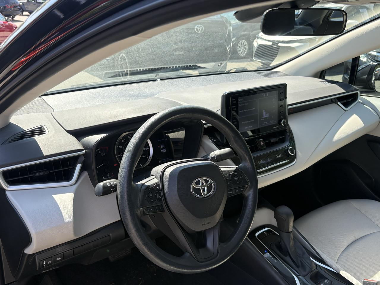 Toyota Corolla LE CVT (Natl) 2022