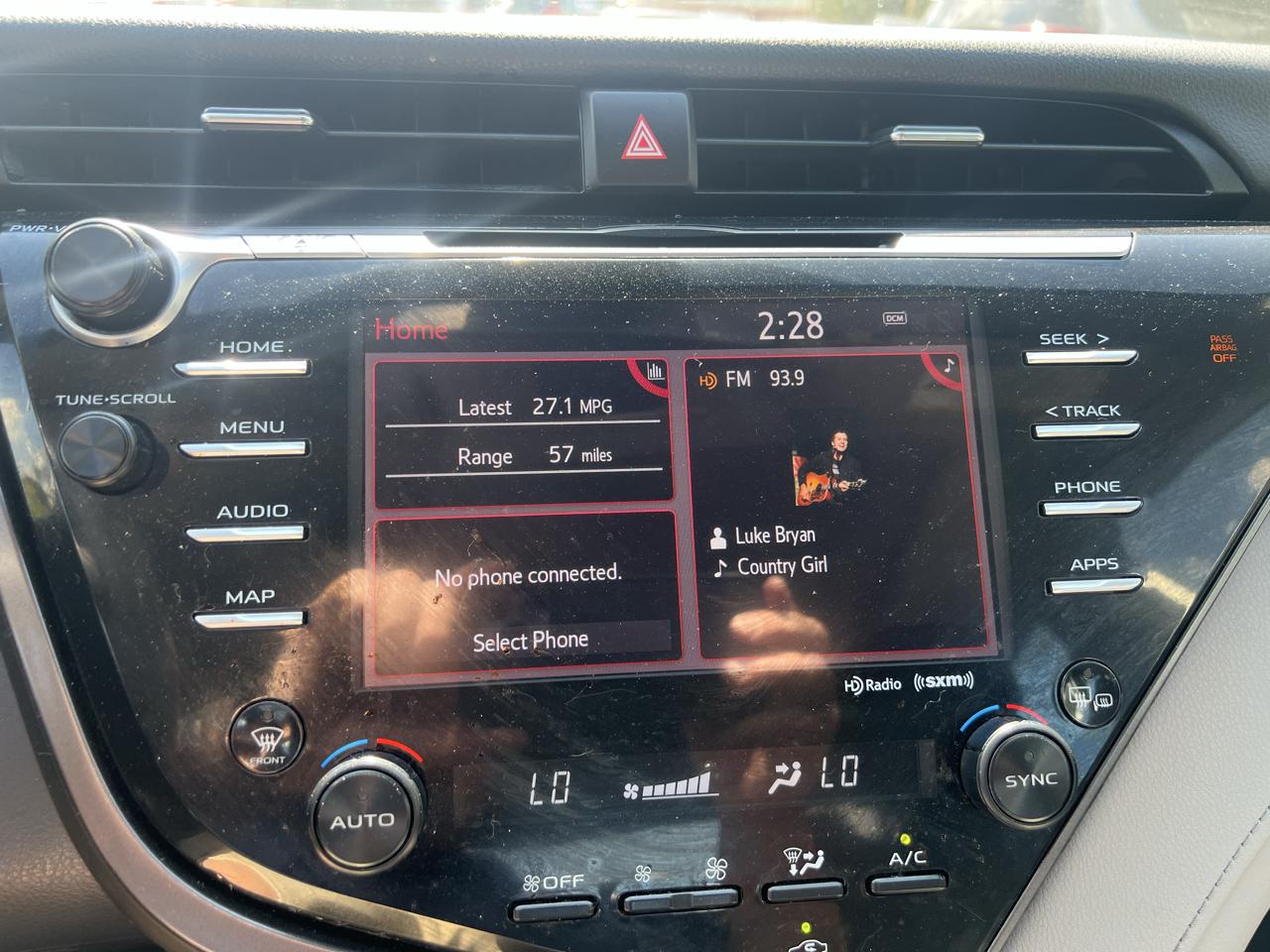 Toyota Camry XLE Auto (Natl) 2019