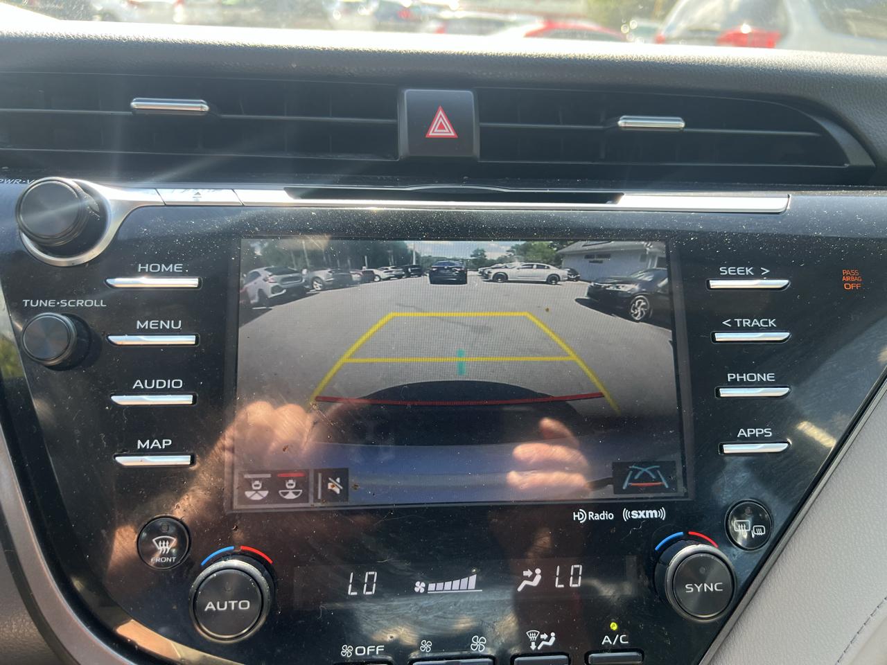 Toyota Camry XLE Auto (Natl) 2019