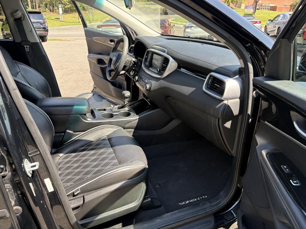 Kia Sorento L FWD 2019